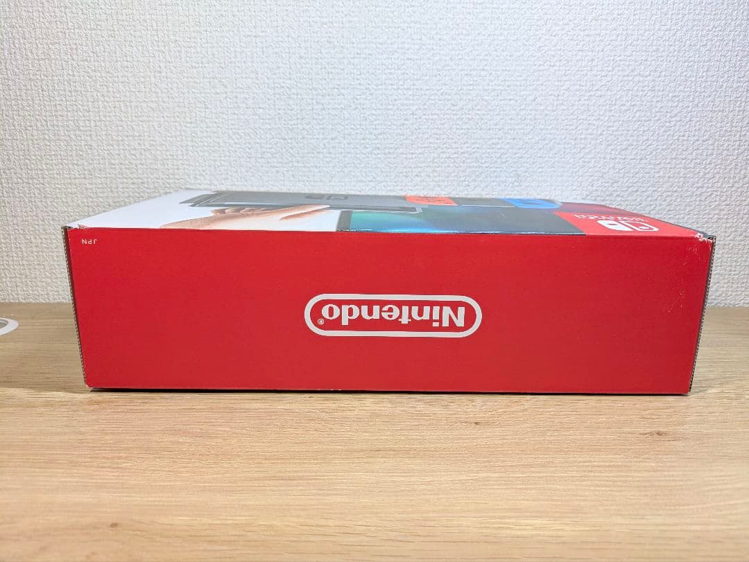 《付属品完品》NintendoニンテンドーSwitch　旧型　2018年製