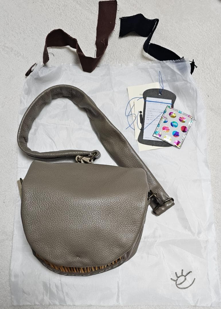 エバゴス／フニュ・シュリンク・ボディバッグＳ ebagos エバゴス フニュ・ボディバッグS