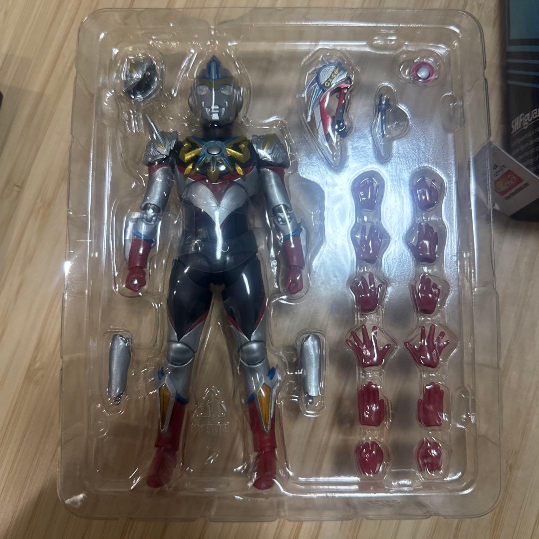 S.H.Figuarts ウルトラマンオープオーブトリニティ
