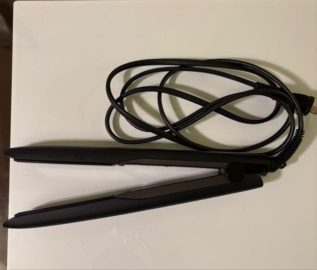 mochiko様Dysonドライヤーブラック本体とアタッチメント箱購入時の付属品