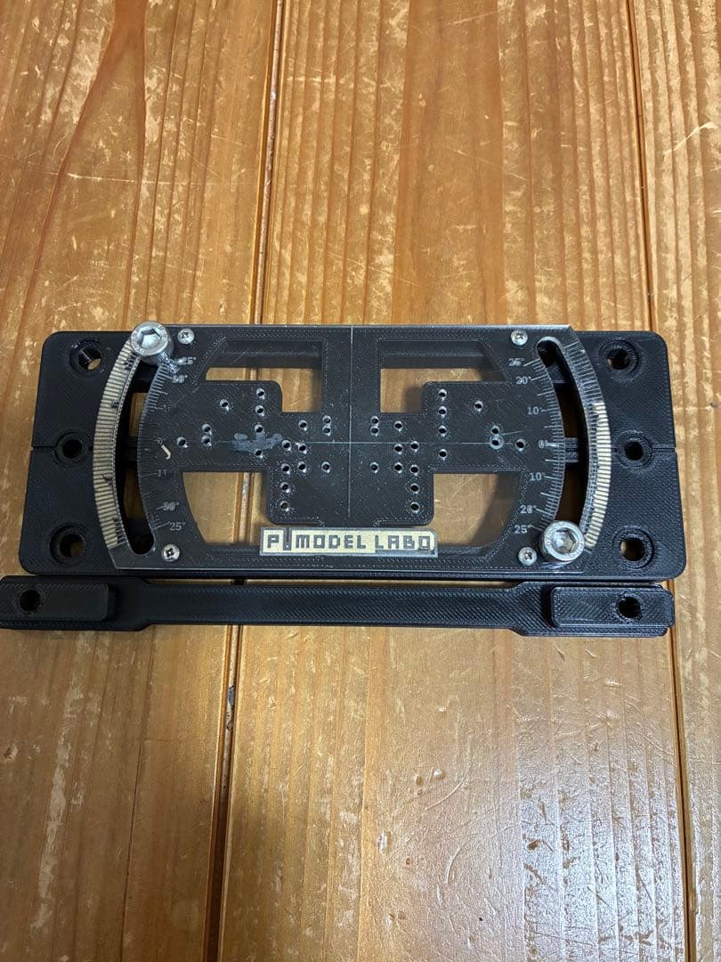 ミニ四駆　フライス固定用　ターンテーブル P55 P!ターンテーブル｜P lab co.ltd.,ウチダケイ/ポラ