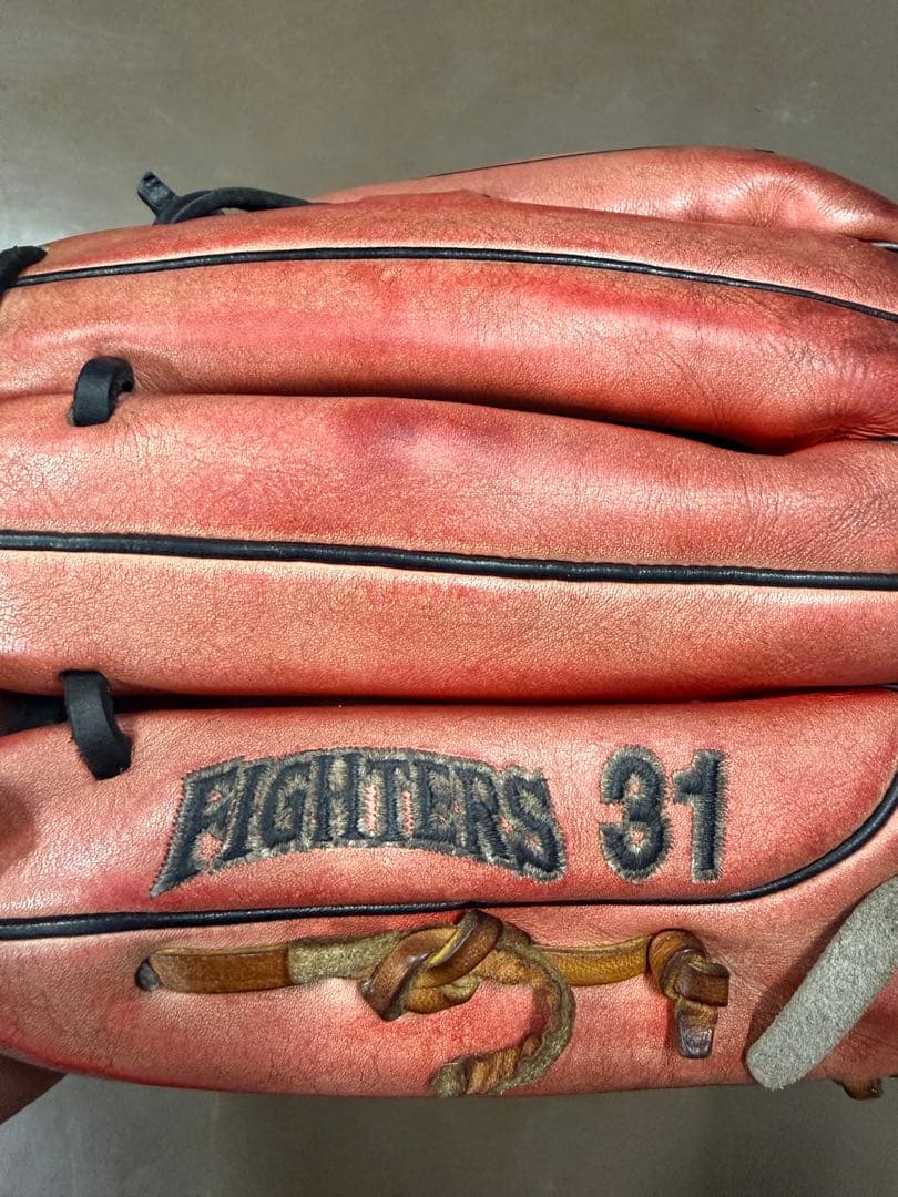 野球硬式グローブ 元プロ野球選手 小谷野栄一 ナイキ - メルカリ