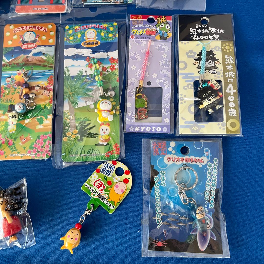 ご当地ストラップ根付け、ドラえもん、鬼太郎、ひこにゃんセット1