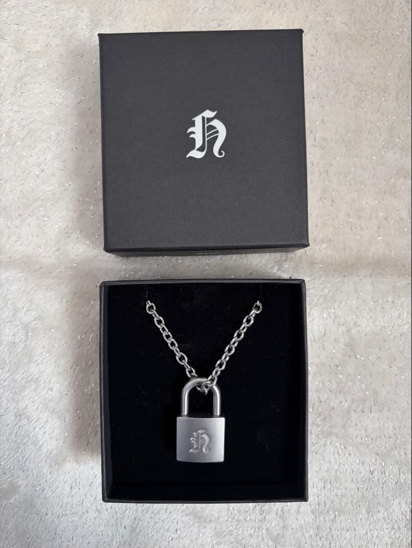 Straykids ヒョンジン メンプロ 南京錠 ネックレス - メルカリ