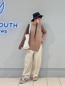 Lepidos＞ベロア ラッシュガード