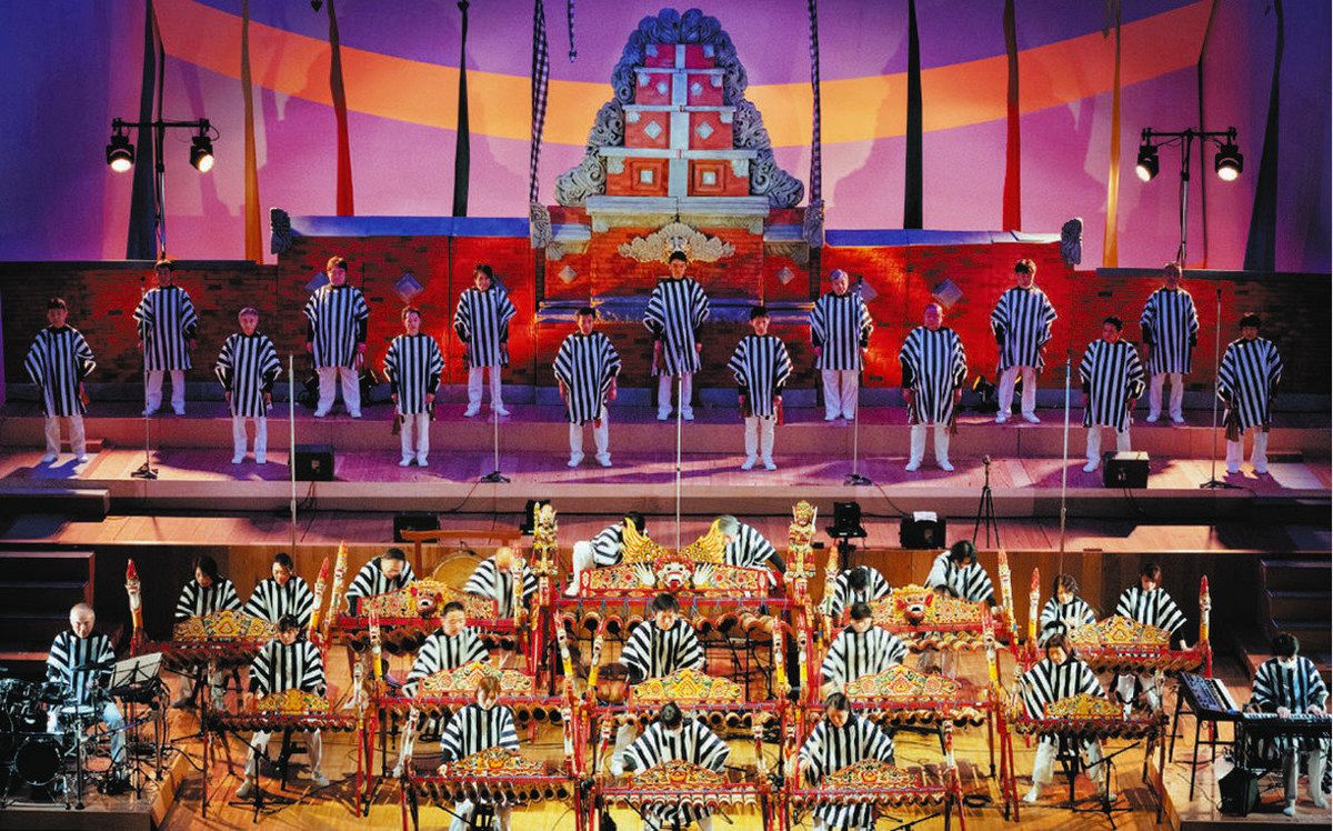 東京・中野で18日、芸能山城組が公演 「AKIRA」進化形 ジェゴグと能の