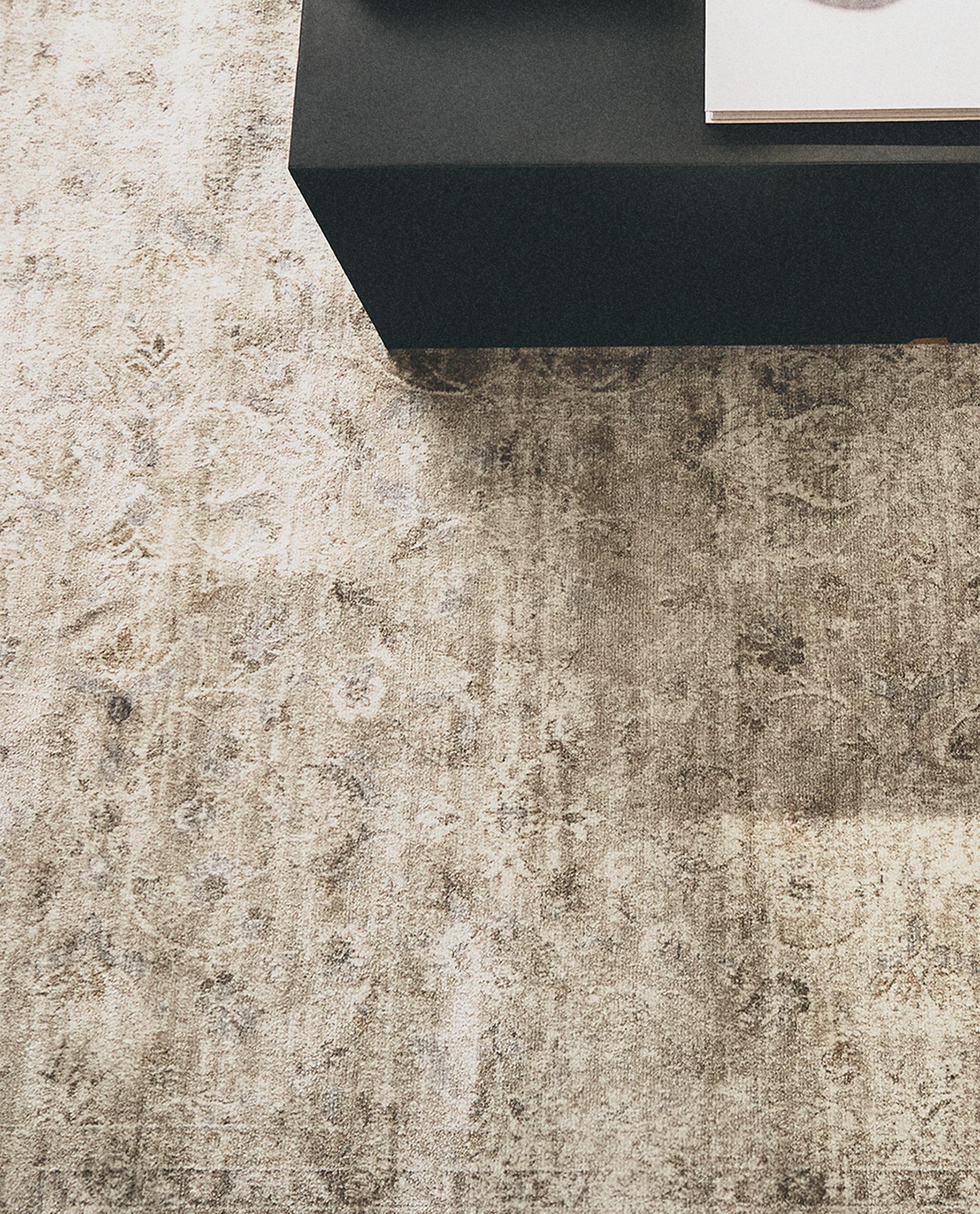 ヴィンテージ風ラグ | Zara Home 日本/Japan