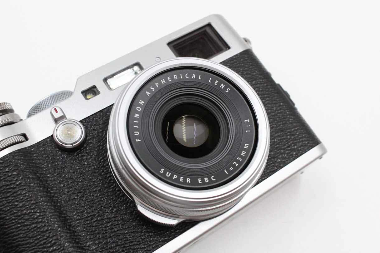 訳アリ並品】FUJIFILM 富士フイルム デジタルカメラ X100F シルバー