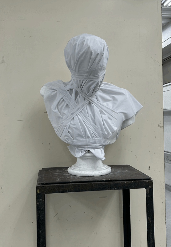 基礎科_布巻きヘルメスをデッサンしました！ | すいどーばた美術学院